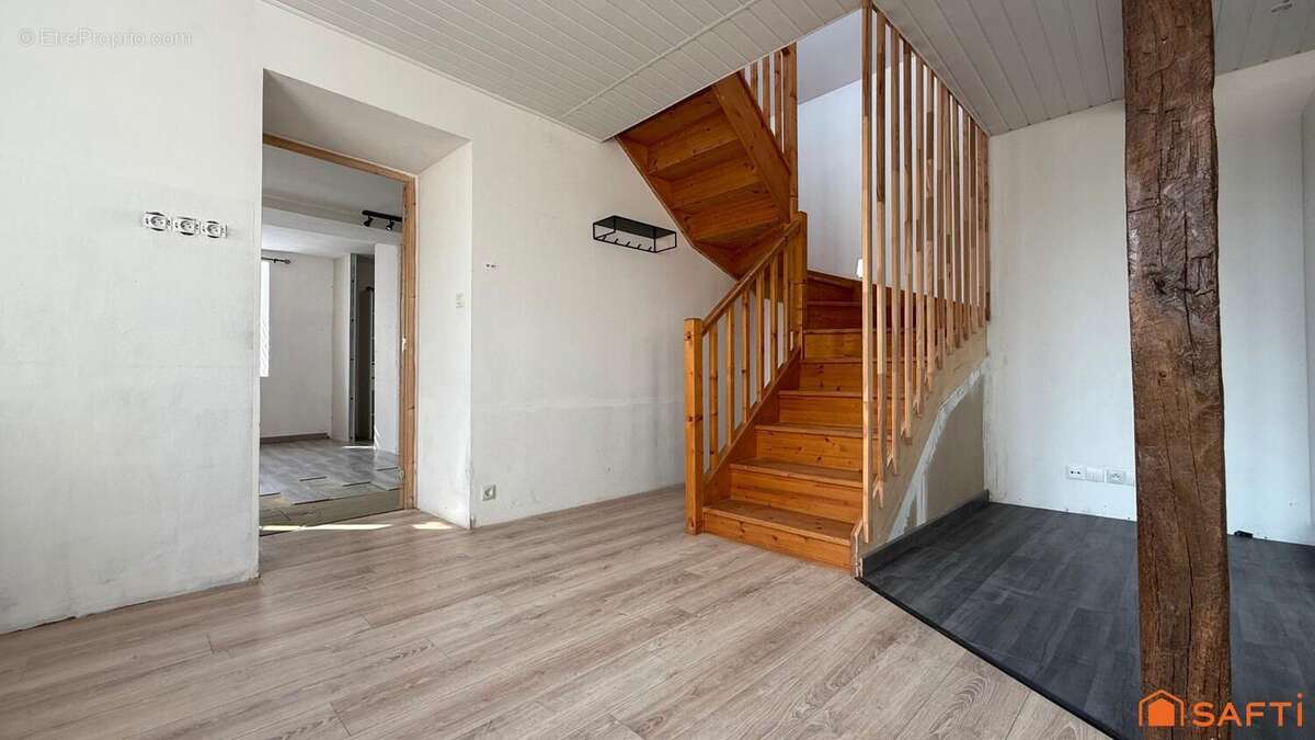 Maison 96 m² à Ascoux  - photo 8