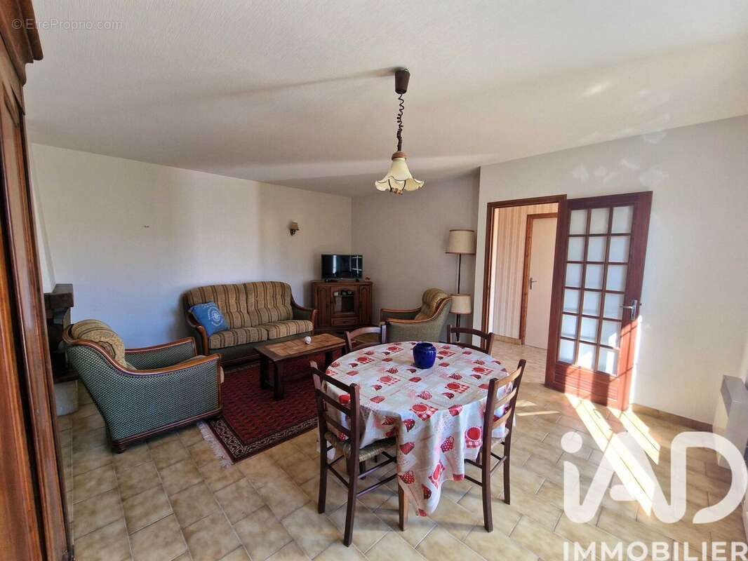 Photo 4 - Maison à SAINT-JULIEN-DES-LANDES