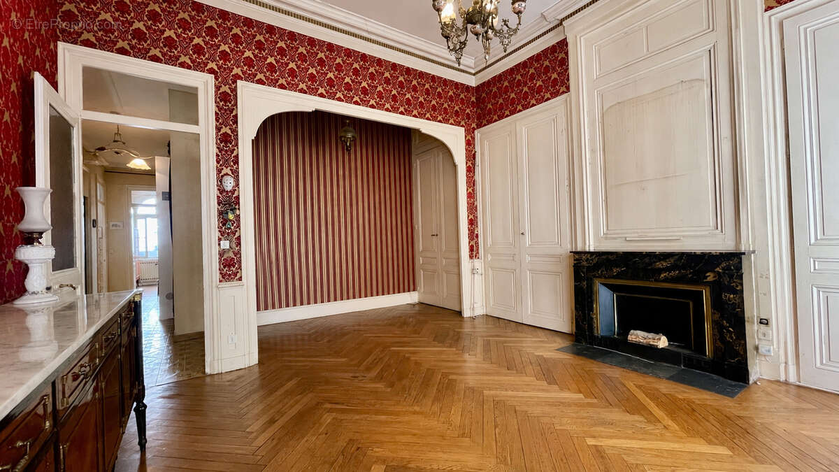 Appartement à LYON-1E