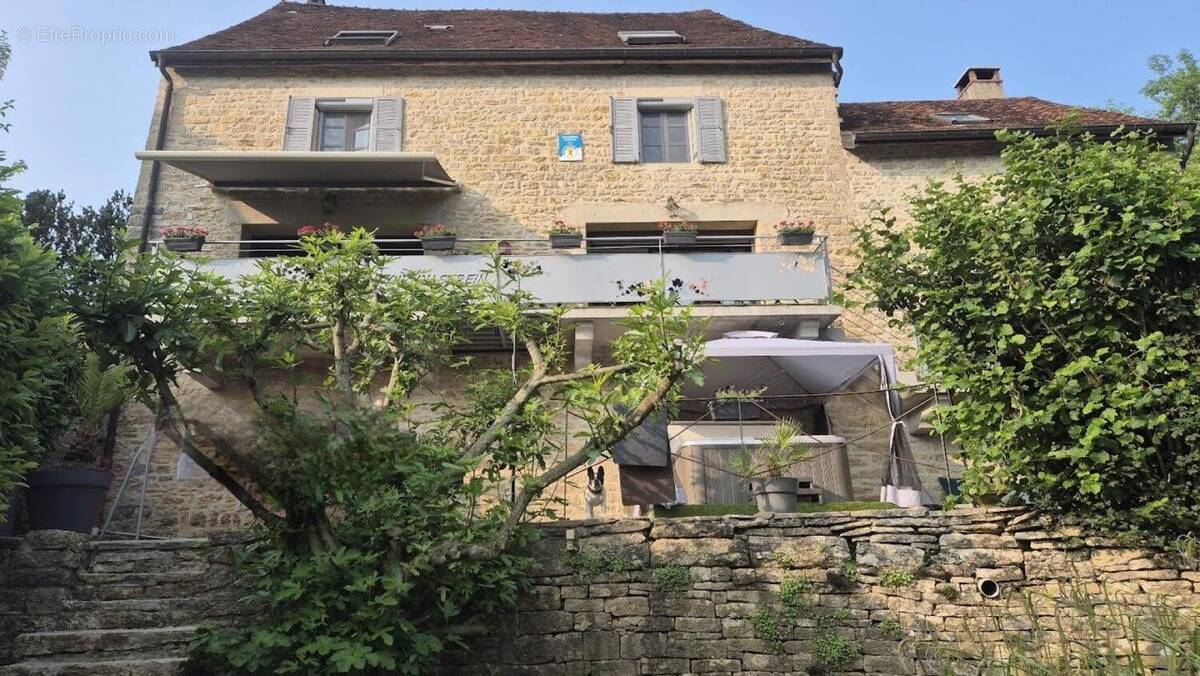 Photo 1 - Maison à LAVIGNY