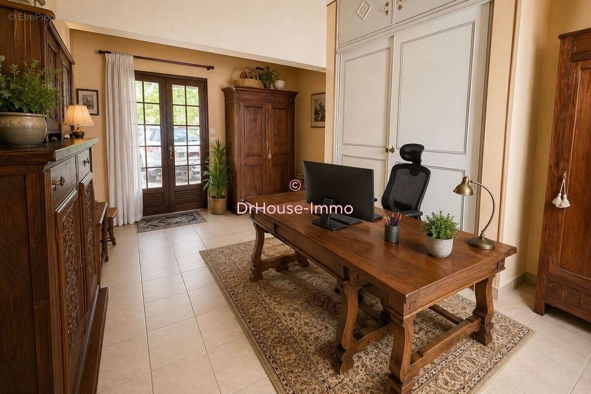 Maison 202 m² à Pennautier  - photo 4