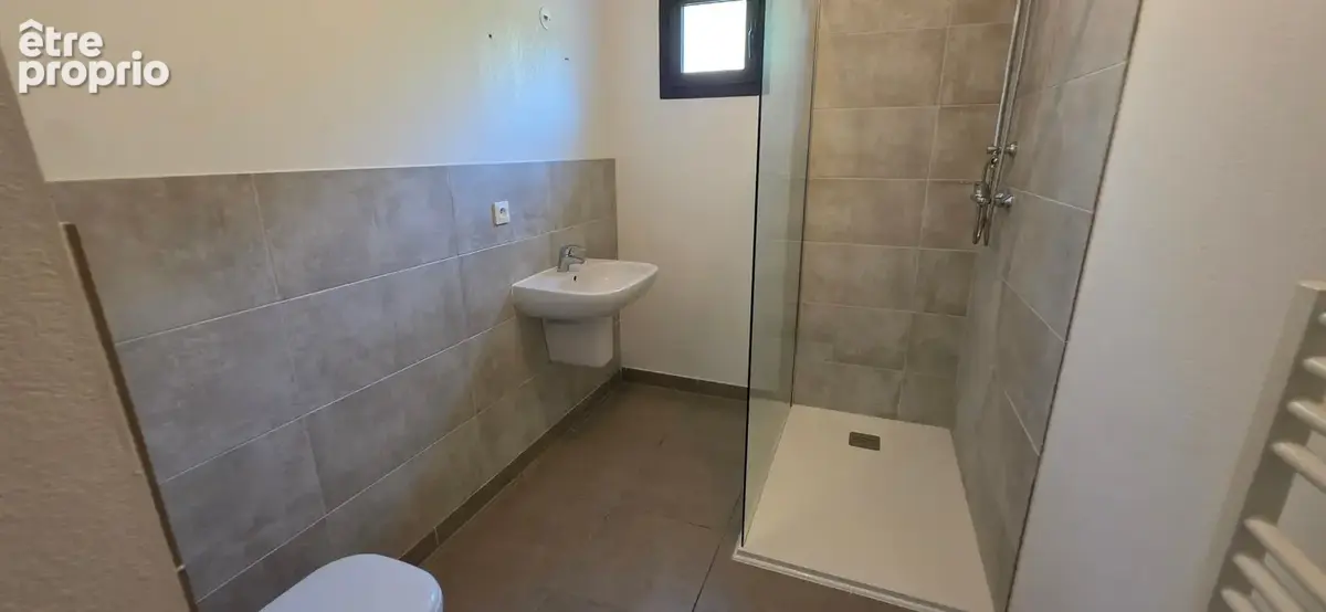 Appartement à vendre 3 pièces de 66,60m² , proche hôpital - BASTIA (20) - photo 6