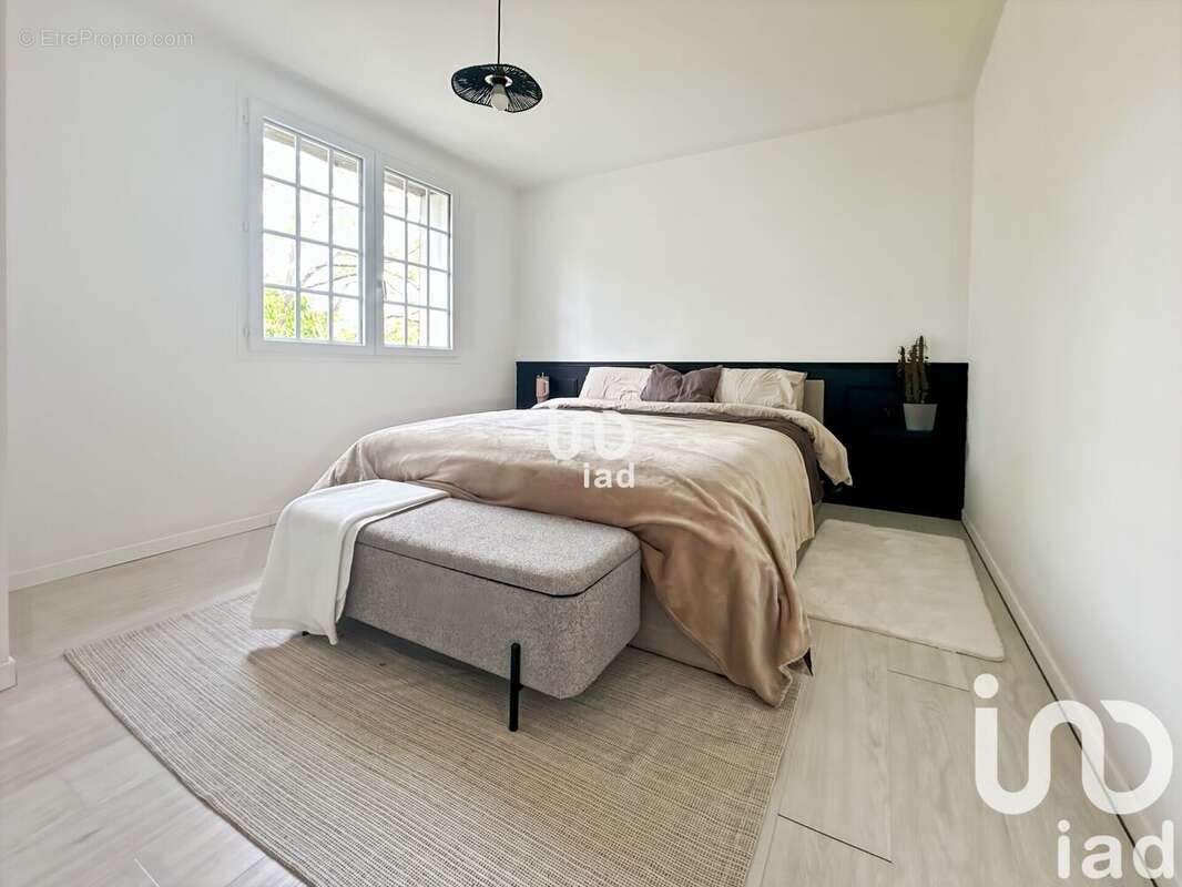 Photo 6 - Maison à PARON