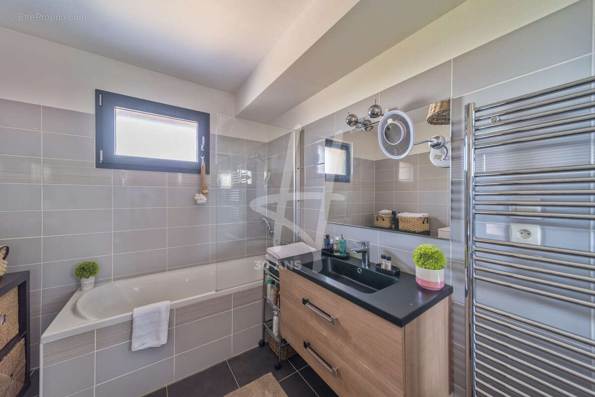 Appartement 93 m² à Metz  - photo 7