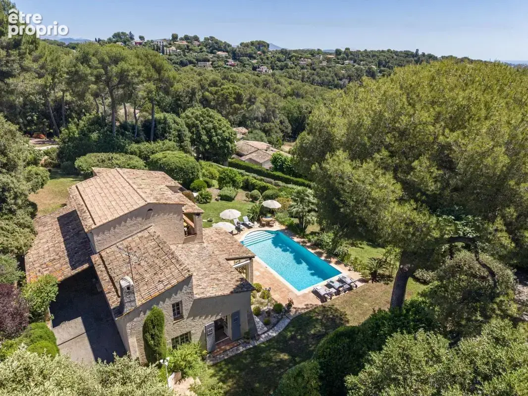 SAINT PAUL DE VENCE, grande maison de charme avec vue époustouflante - photo 24