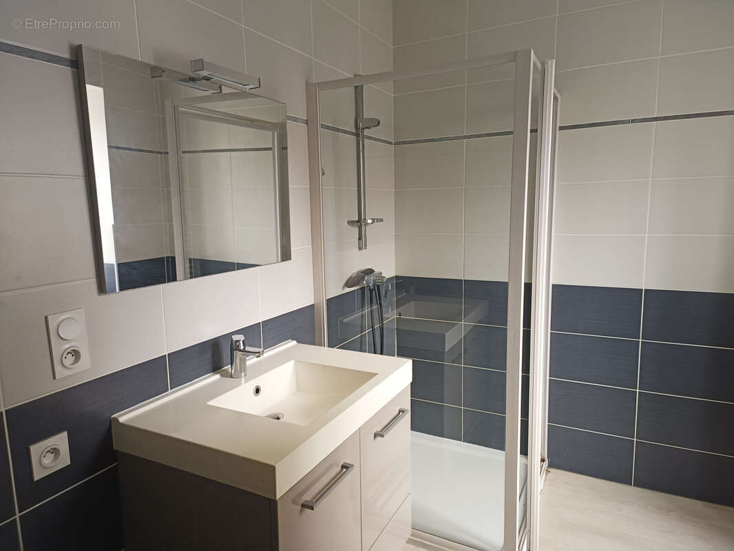 Appartement à JARCIEU