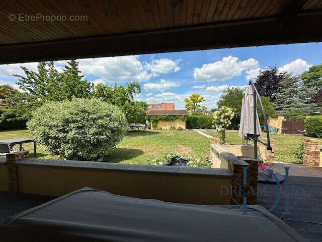 Vue de la cuisine - Maison à PANILLEUSE