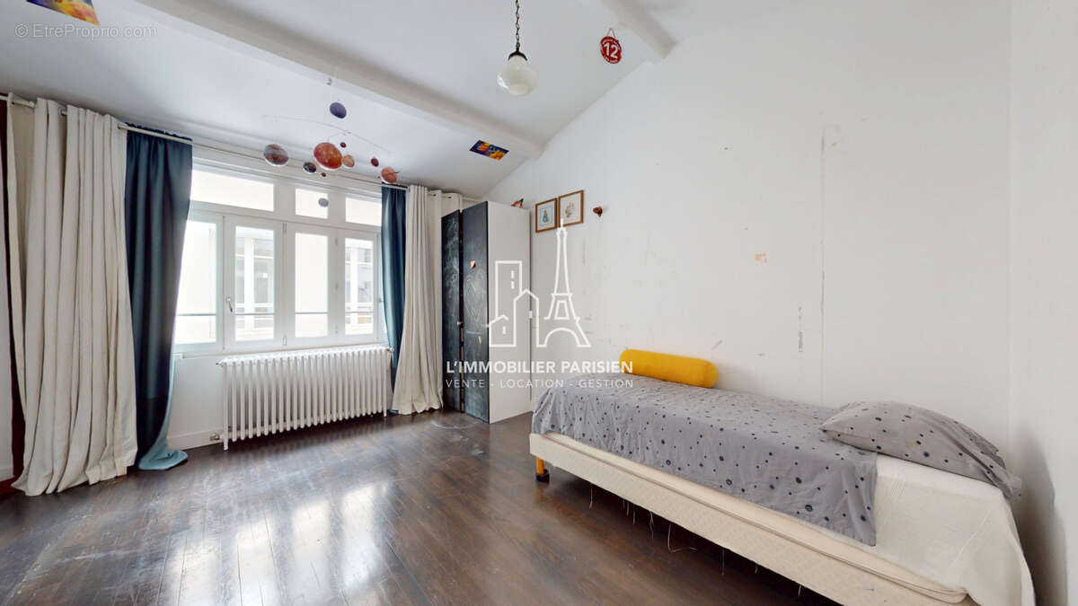 Appartement à PARIS-18E