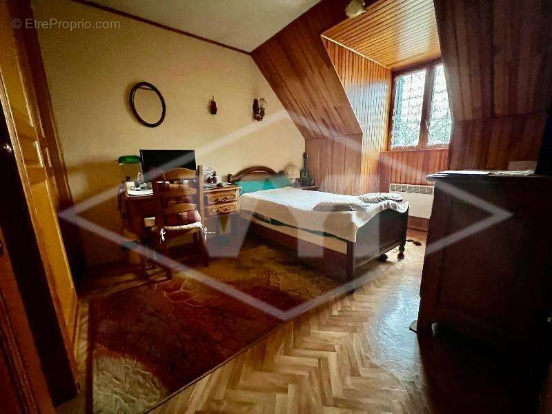 Maison à QUINCY-SOUS-SENART