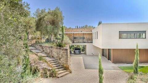 Maison à MOUGINS
