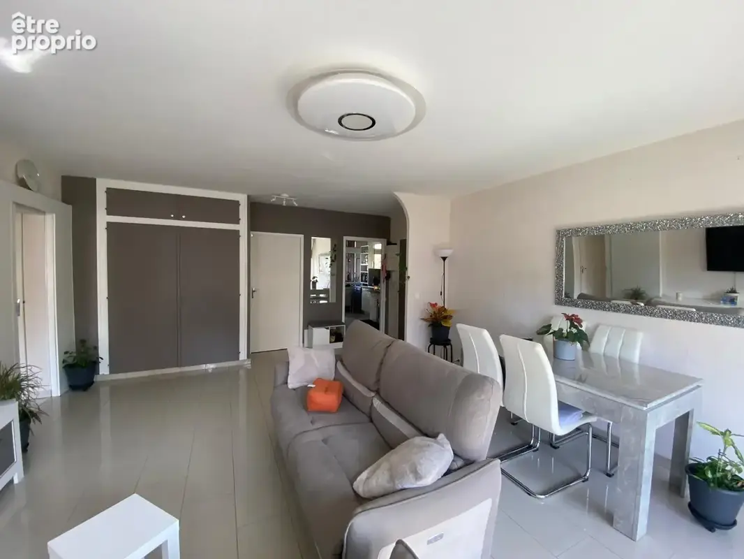 Appartement F3 dans résidence PIERRE FONTAINE - photo 6