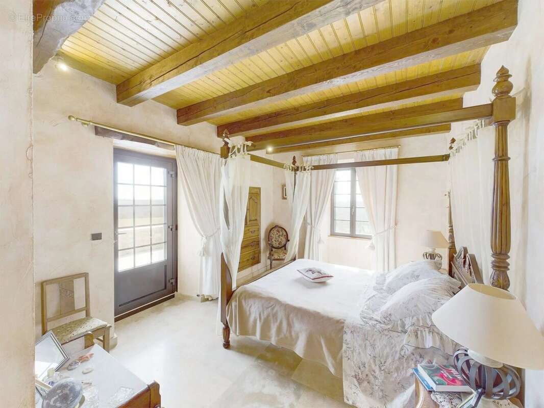 Vue panoramique pour cette propriété de caractère - photo 8