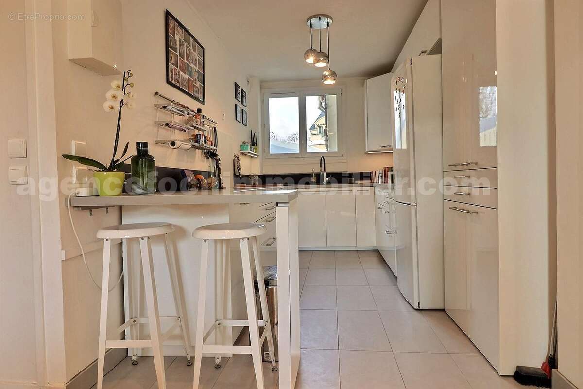 CHVH3 - Appartement à SAINT-MAUR-DES-FOSSES