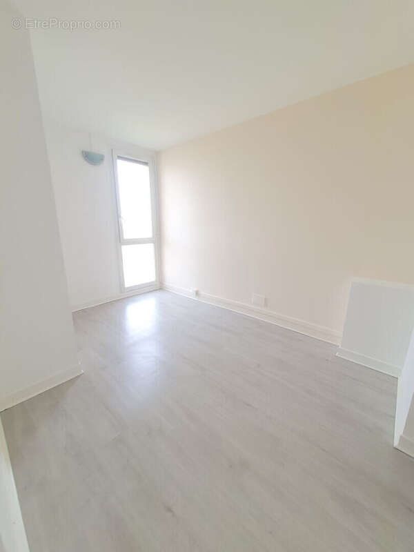 Appartement à LE MEE-SUR-SEINE