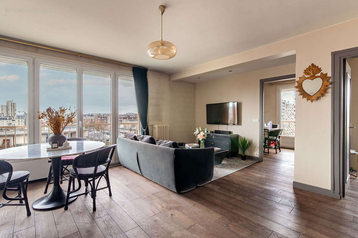 Appartement à PARIS-12E