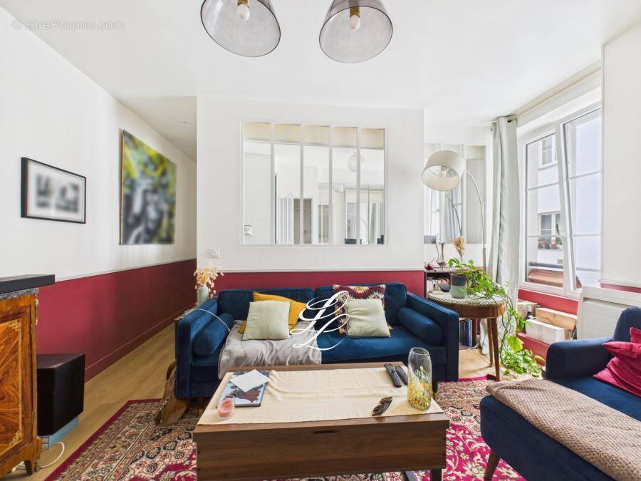 Appartement à PARIS-7E