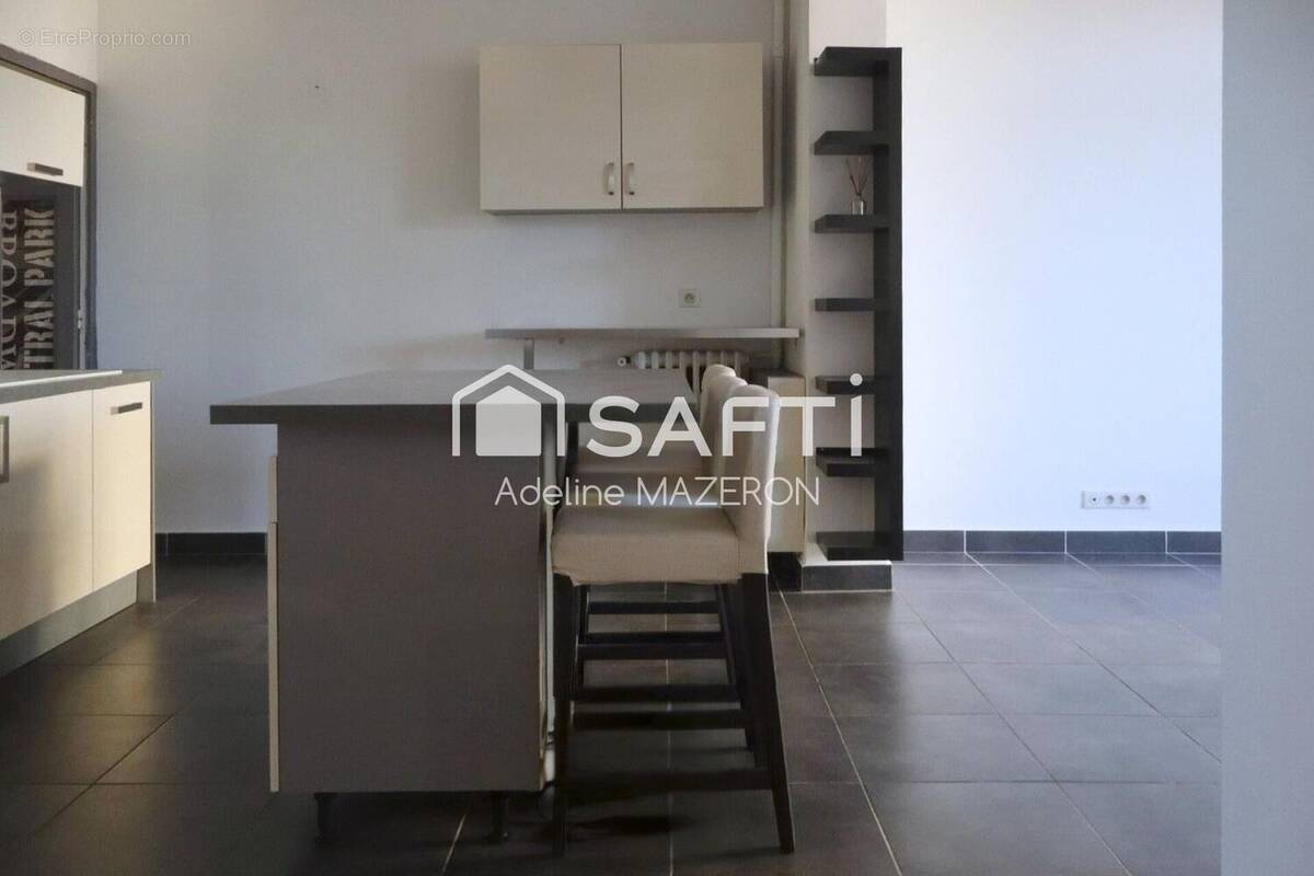 Photo 1 - Appartement à TOULON