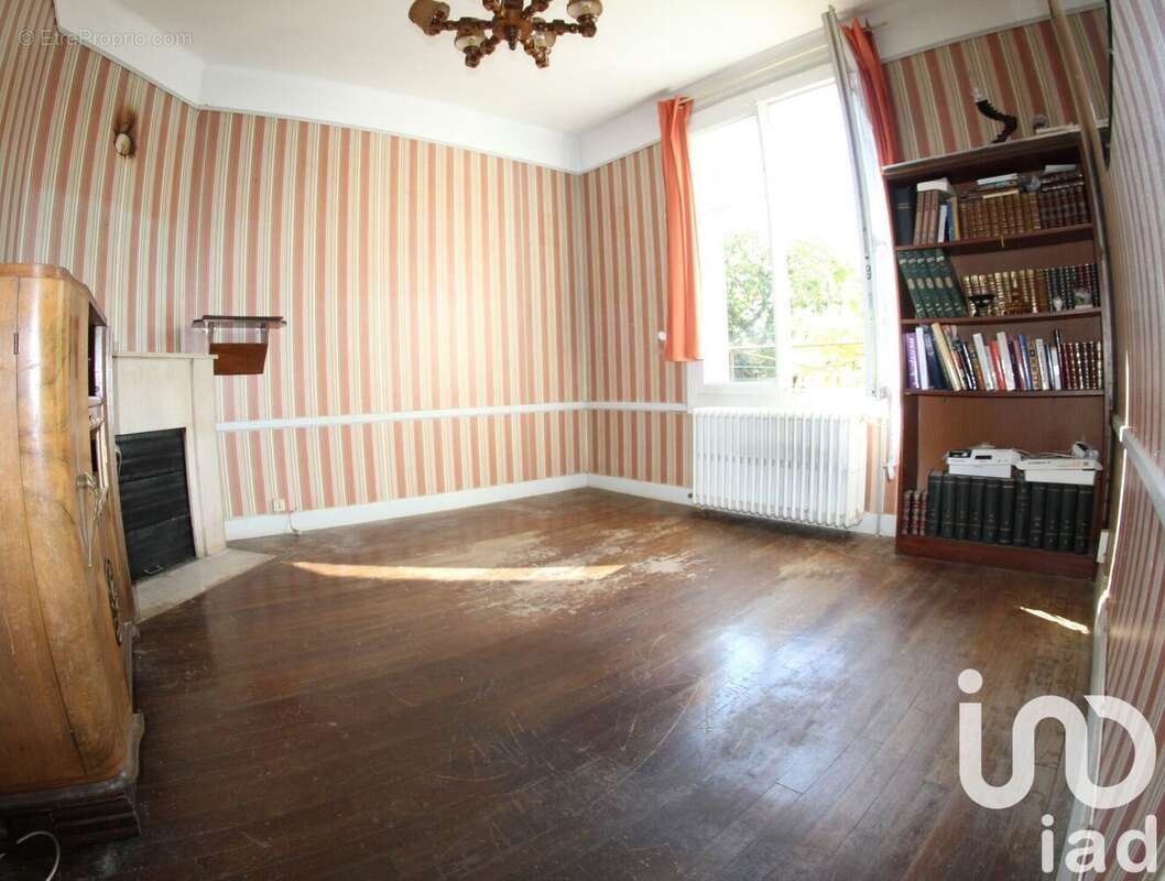 Photo 6 - Maison à CHARMONT