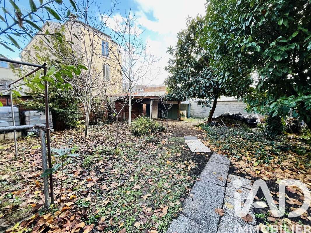 Photo 4 - Maison à THIAIS