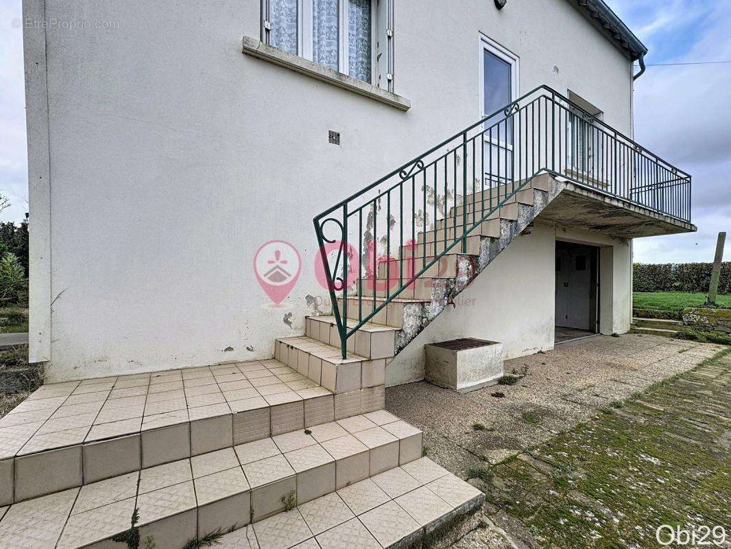 Maison à SAINT-NIC