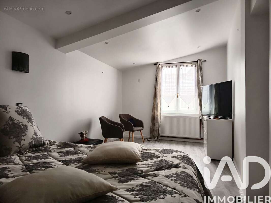 Photo 5 - Maison à MEREVILLE