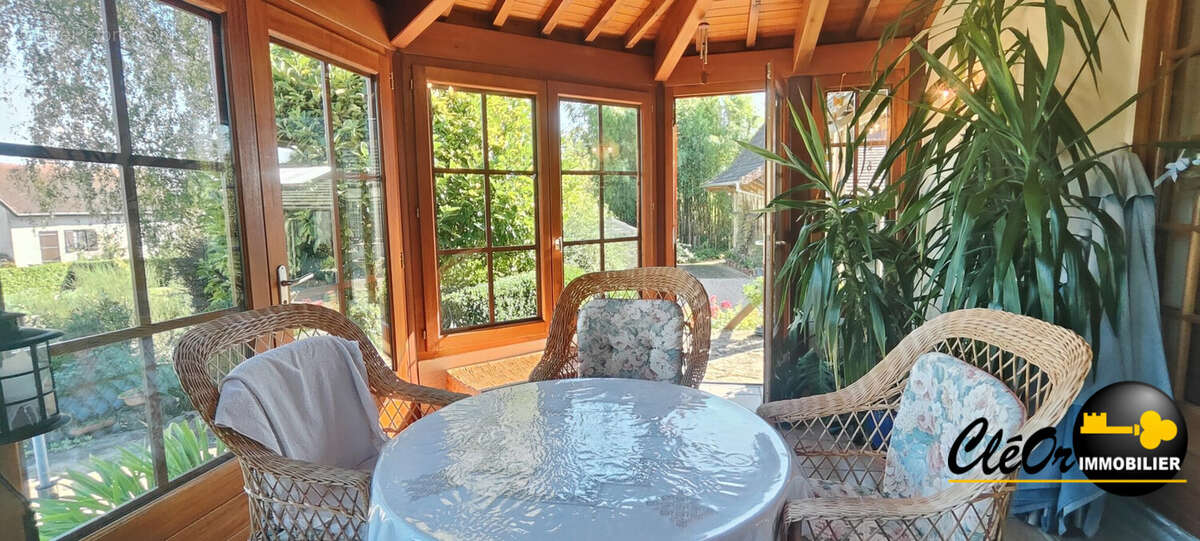 Maison à MOUTHIER-EN-BRESSE