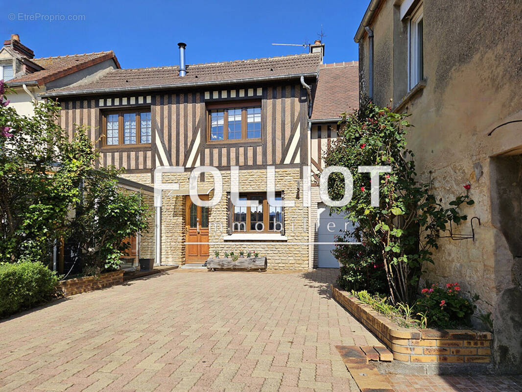 Maison à BLAINVILLE-SUR-ORNE