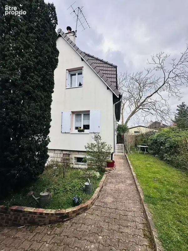 Maison à VERNEUIL-SUR-SEINE