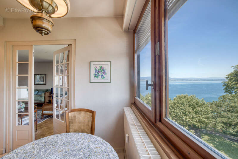 Superbe appartement de 115m2 vue lac à thonon les bains - photo 4