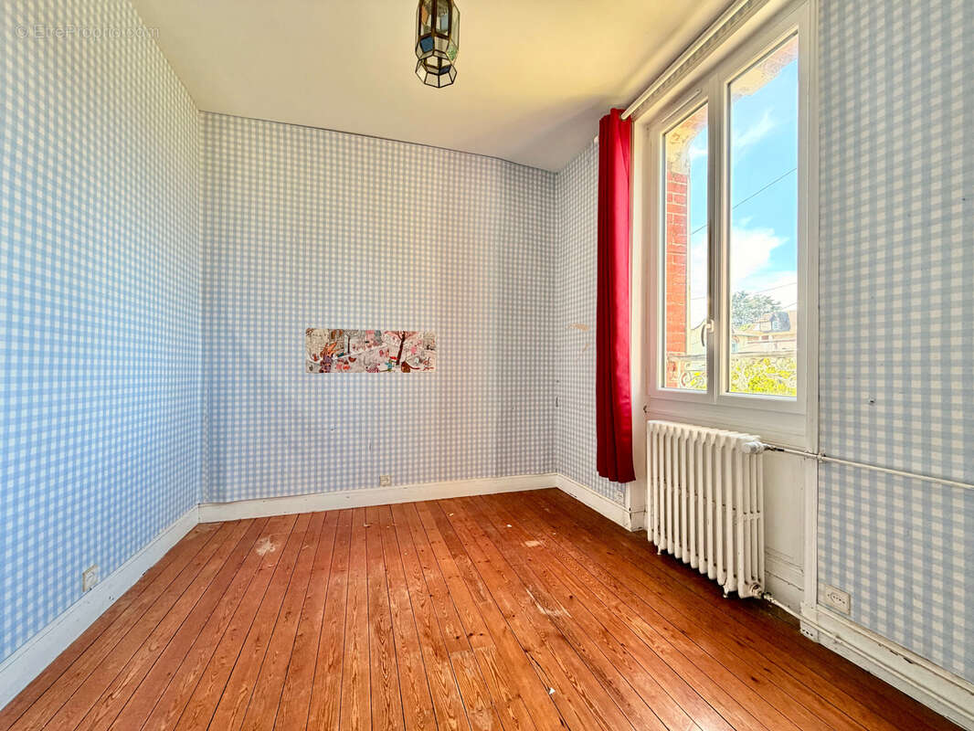 Maison anglo-normande 4 chambres à rénover - photo 13