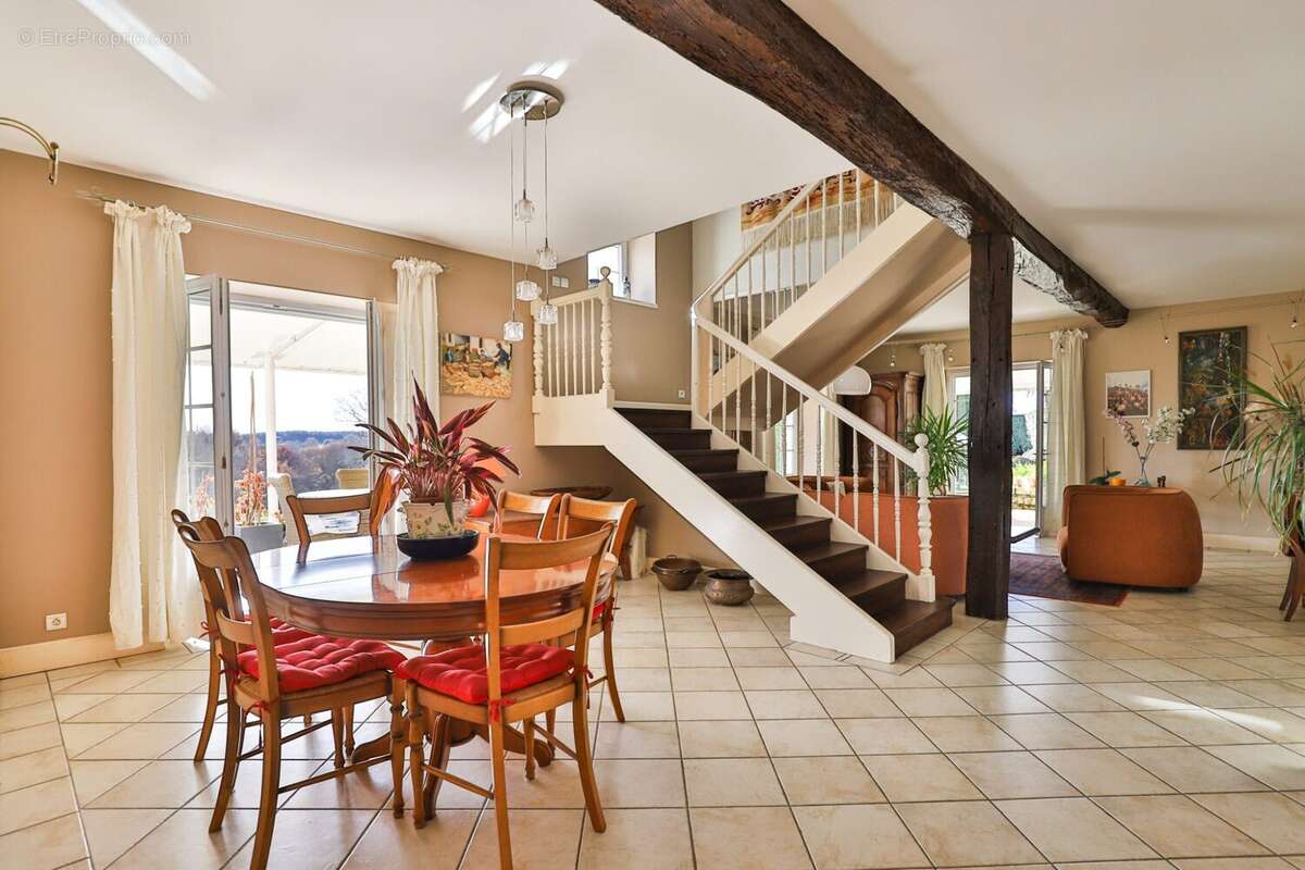 Maison à HAGETMAU