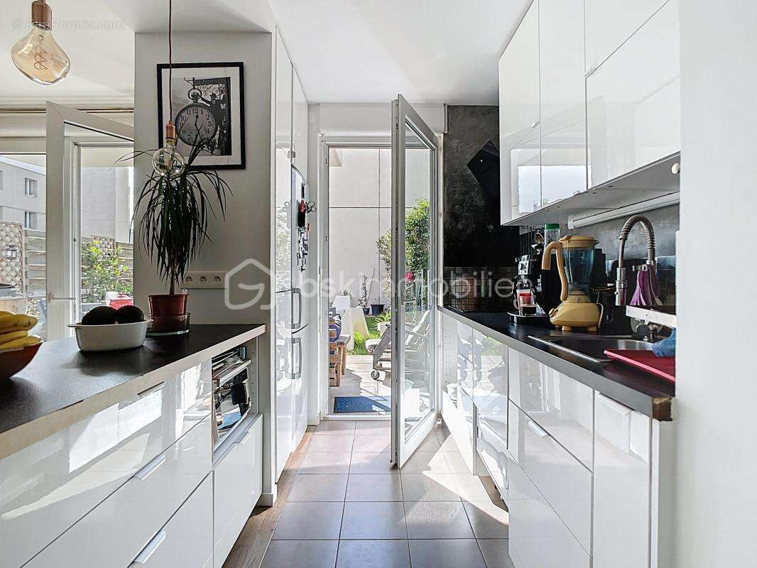 Appartement à NANTERRE