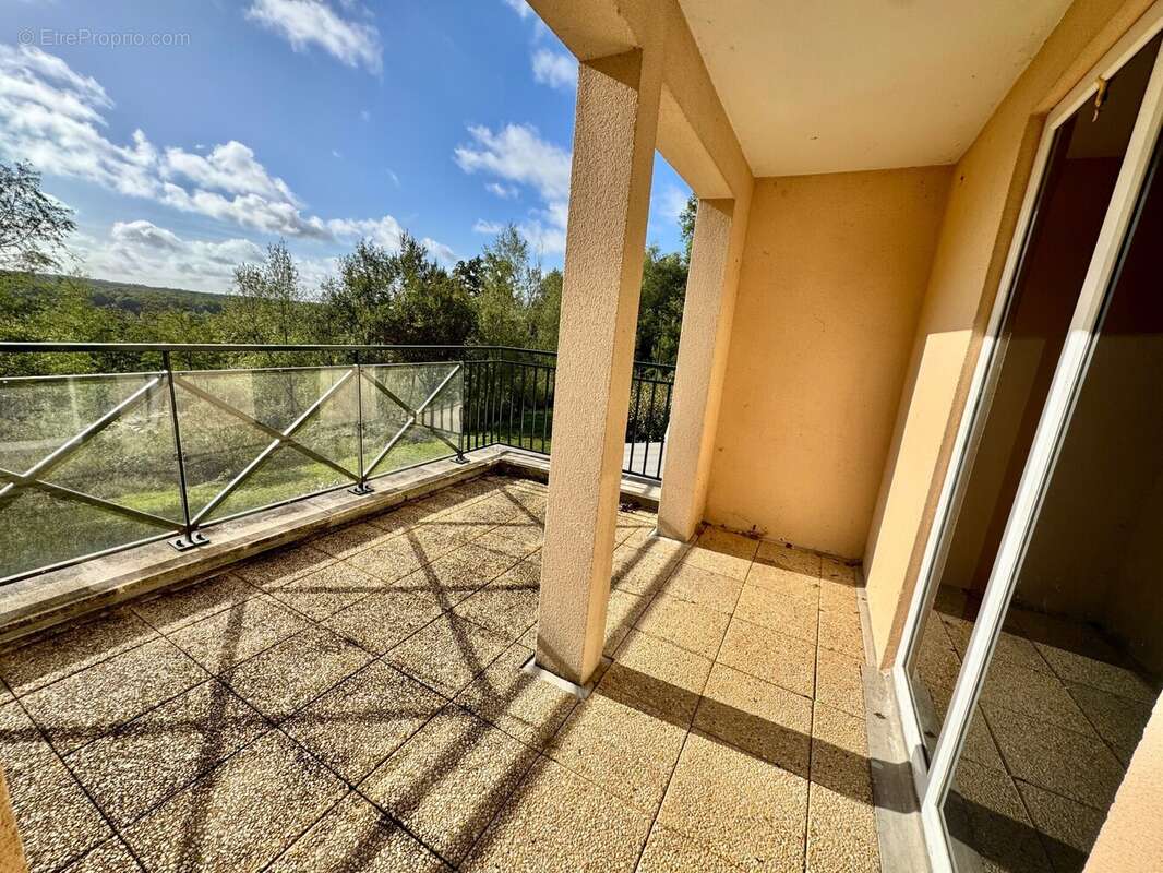 Appartement 47 m² à Saint-Fargeau-Ponthierry  - photo 8