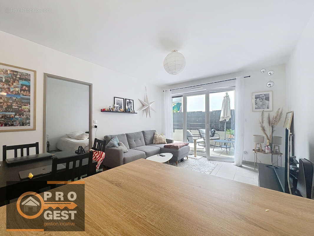 Appartement à SAINT-JEAN-DE-VEDAS