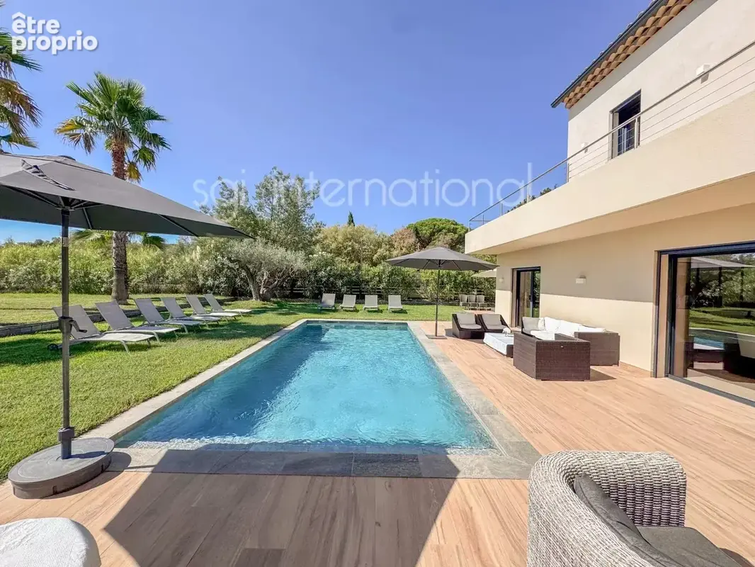 Ref 2370 - saint tropez - villa contemporaine proche centre - photo 2