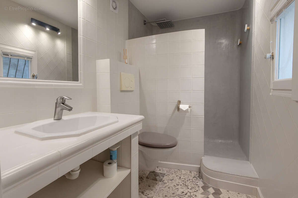 Maison à PEYMEINADE