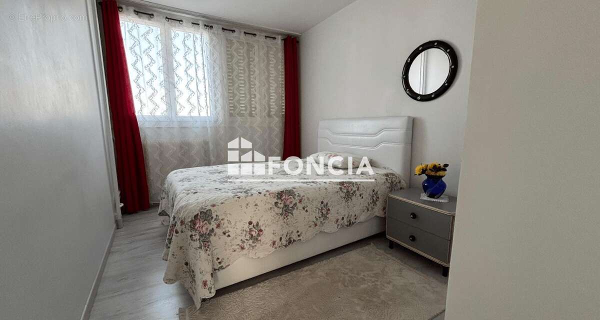 Appartement à VENISSIEUX