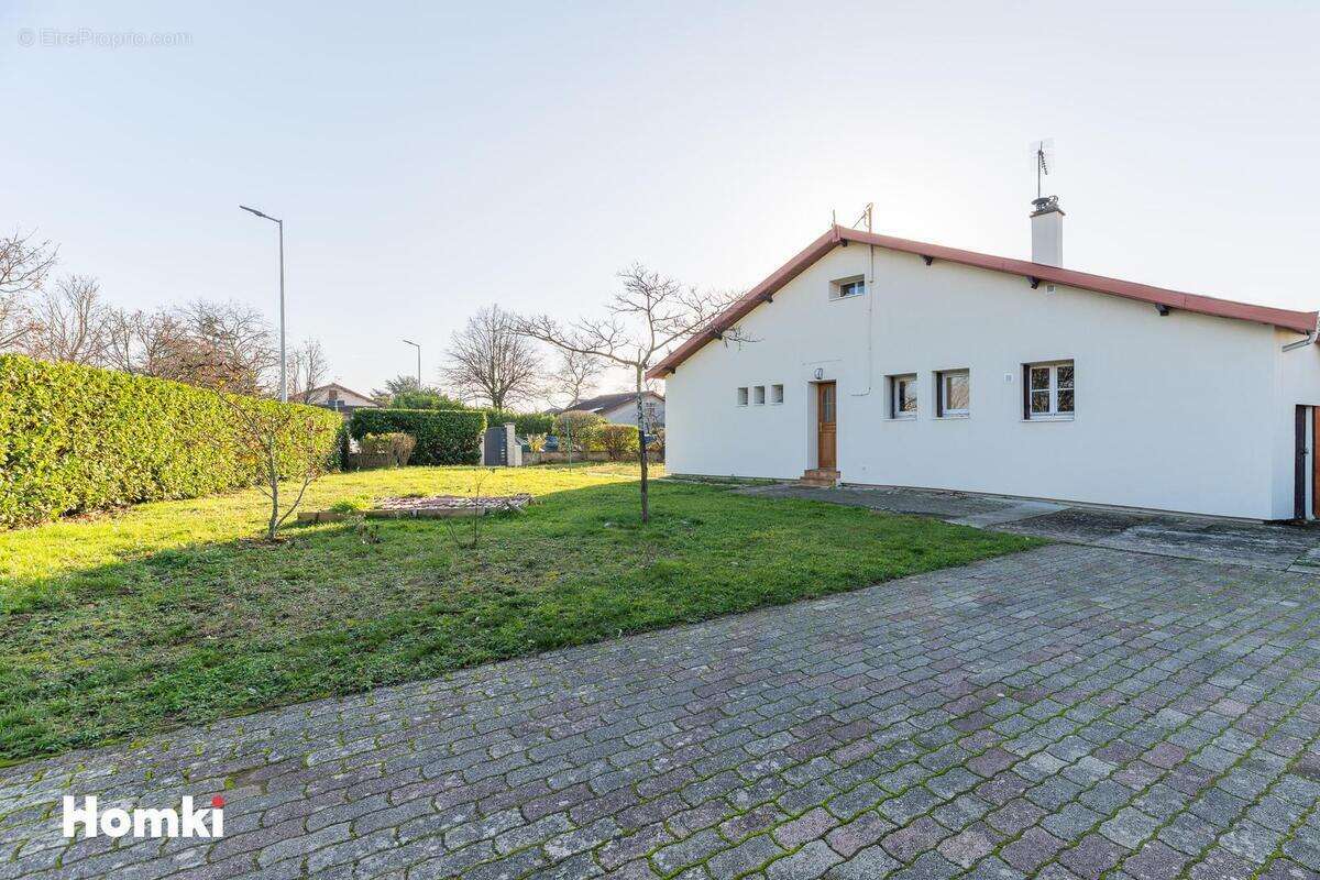 Maison à SAINT-PRIEST