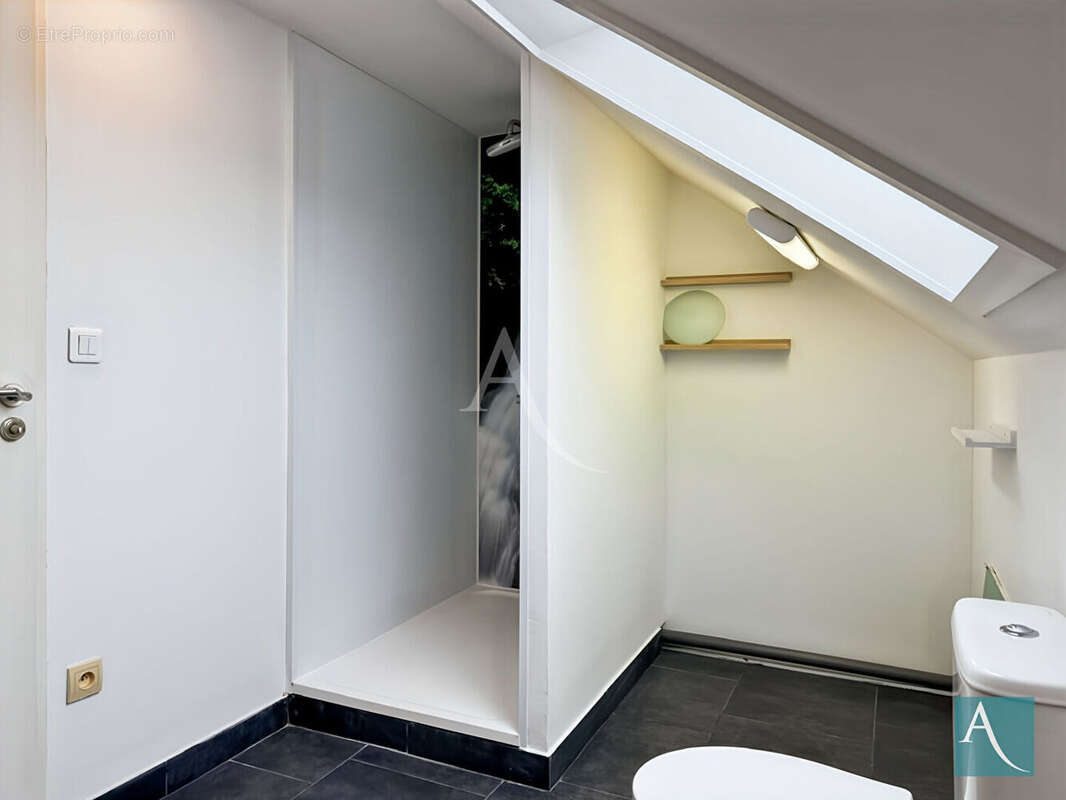 Maison à SAINT-GERMAIN-LES-ARPAJON