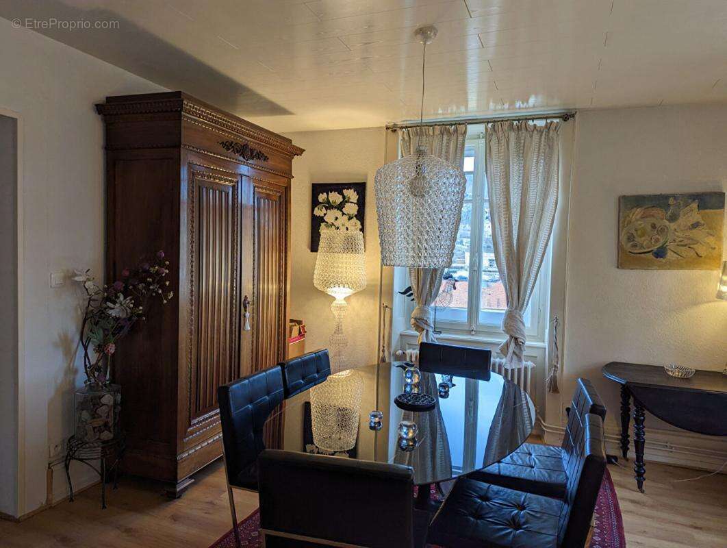 Appartement à VILLERS-LE-LAC