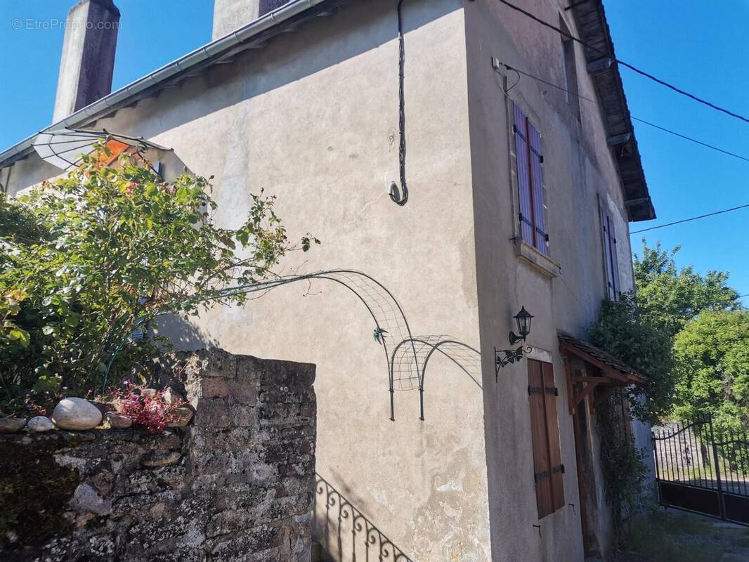 Photo 1 - Maison à SAINT-FIRMIN