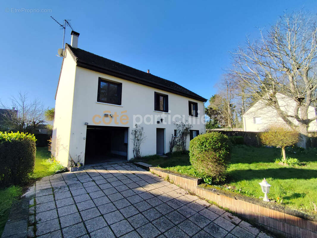 Maison à MARCEY-LES-GREVES