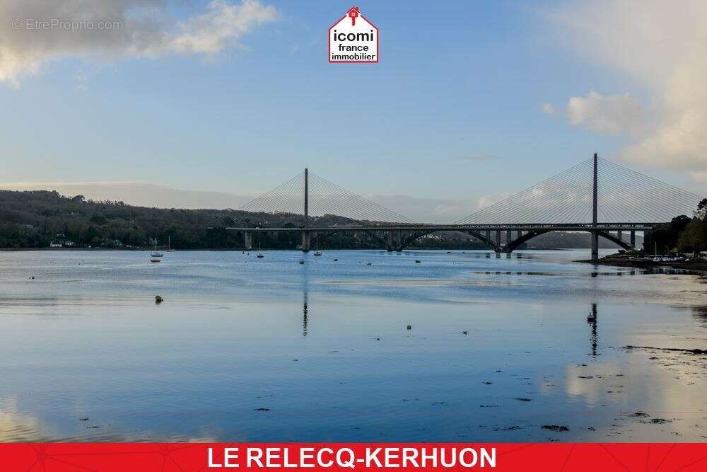 Maison à LE RELECQ-KERHUON