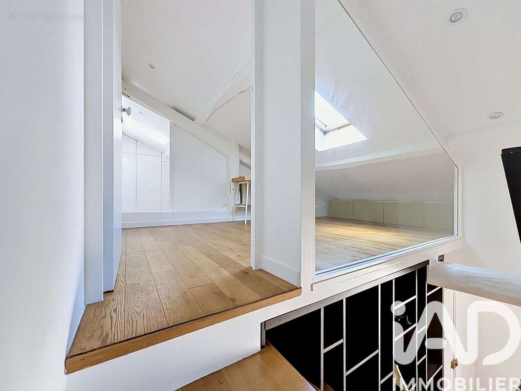 Photo 9 - Appartement à PARIS-18E
