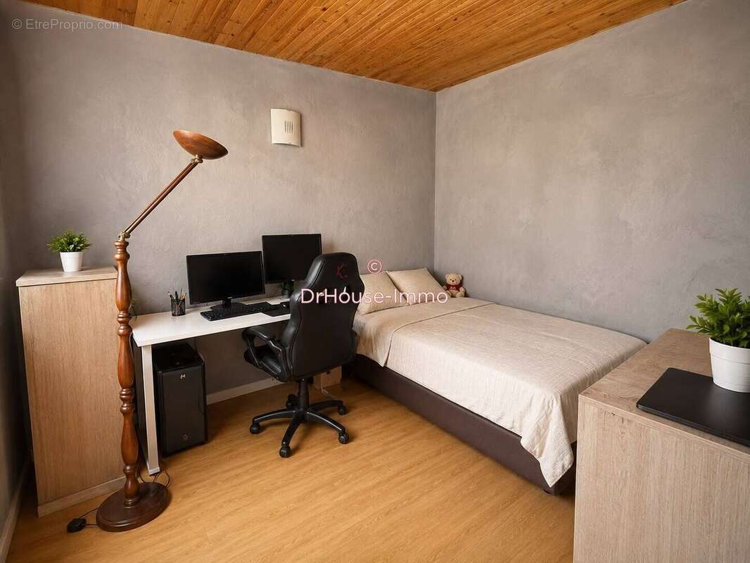 Maison 150 m² à Ambares-Et-Lagrave  - photo 9
