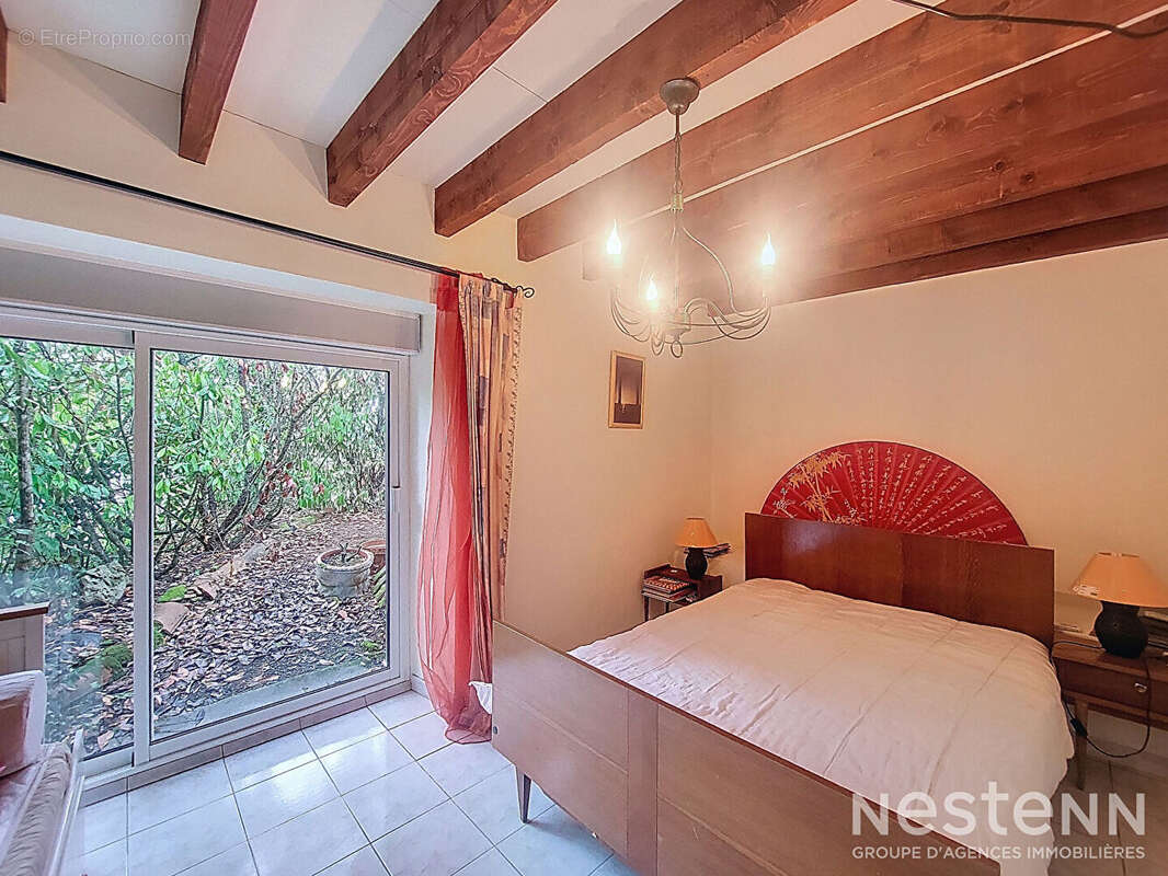 A Vendre Maison en pierre de 79 m² avec dépendances de 116 m² dans un hameau de Lagraulet-du-Gers - photo 4