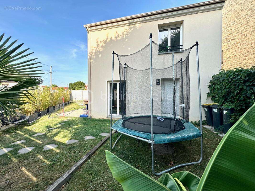 Maison individuelle de 2019 - 94 m² - 3 chambres - DPE B - Gare à 600 m - photo 11