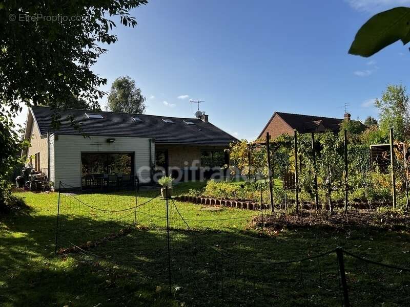 Maison à CAMPHIN-EN-PEVELE