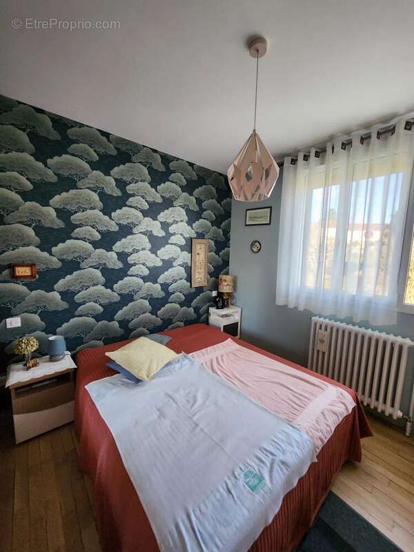 Maison à SAINT-JUNIEN