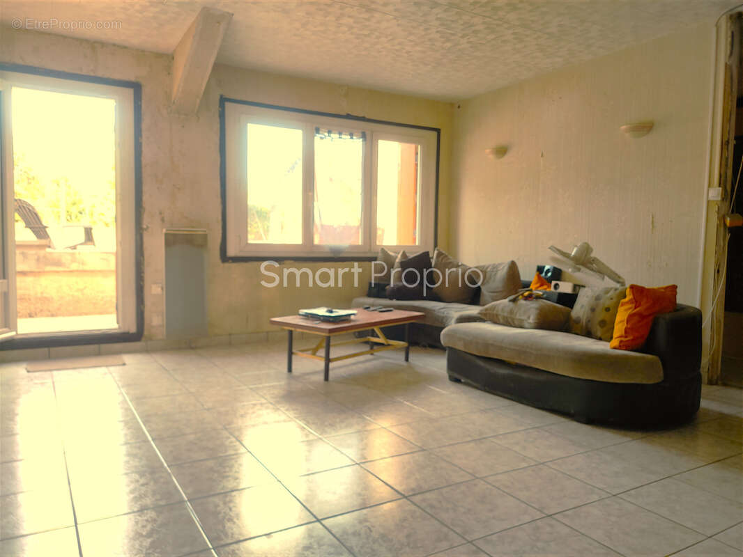 Maison de ville ancienne  97m2 - grand garage- saint-mariens - photo 4